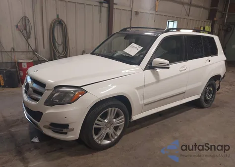 2015 Mercedes-Benz Glk 350 4Matic z USA, uszkodzony, nr VIN WDCGG8JB9FG418642